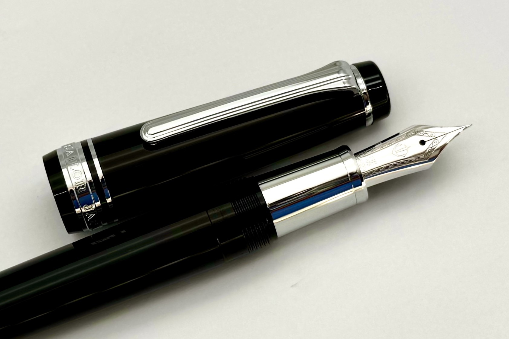 SailorLEProfessionalGearGinzaSilverFP_F